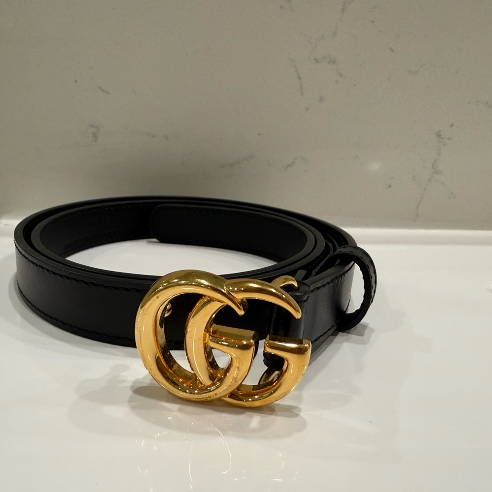 Gucci Black Belt with Gold GG Buckle ! 100% AUTHENTIC